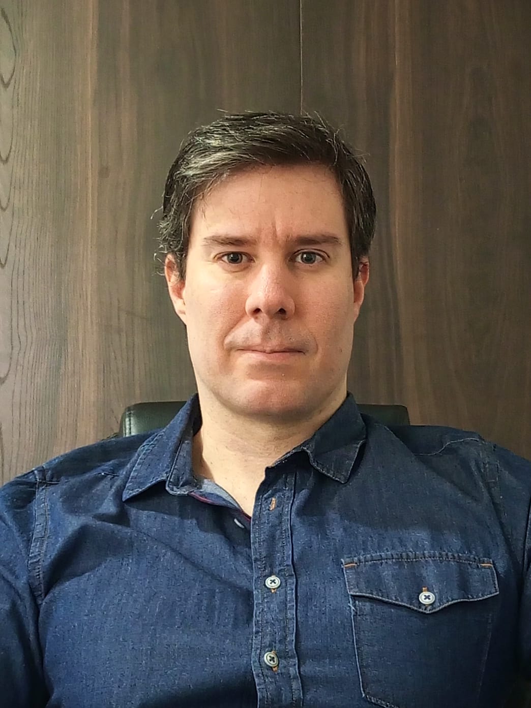 Mario Llanos